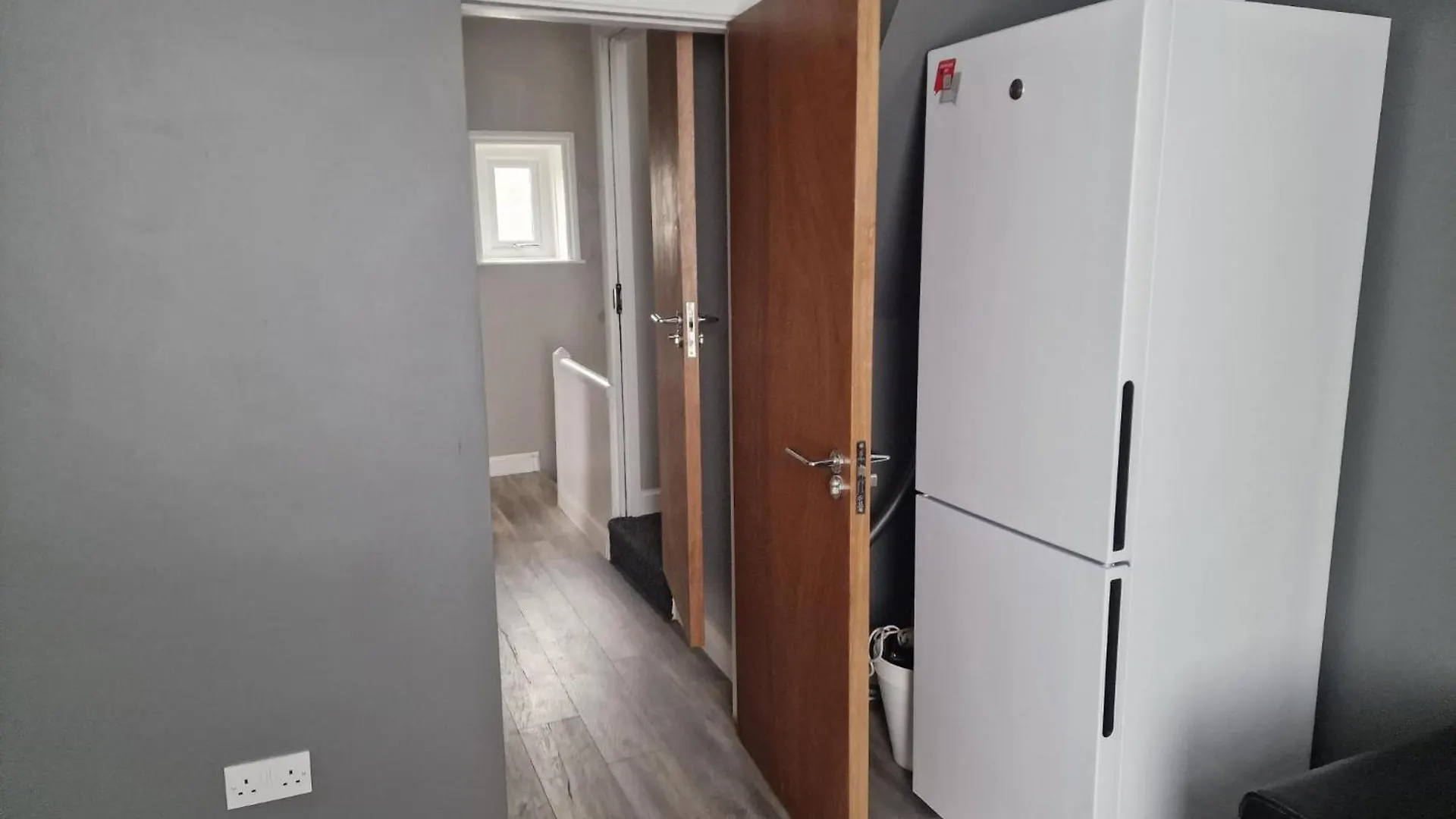 Impeccable 3-Bed Apartment In Bradford To Explore